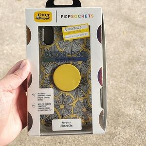 New! Pop socket phone case for iPhone Xr